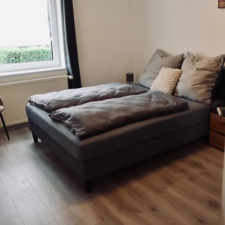 Am Rittergut Ermlitz *